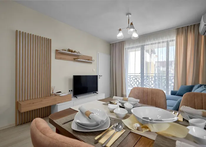 Апартамент Sea Sunrise