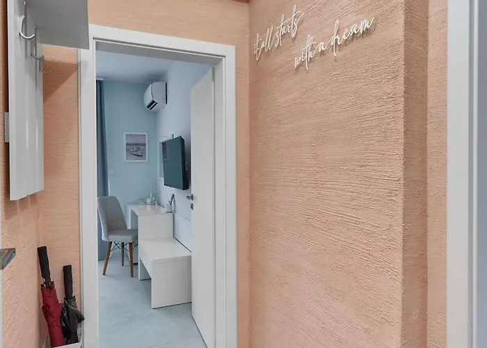 Sea Sunrise Апартамент Созопол