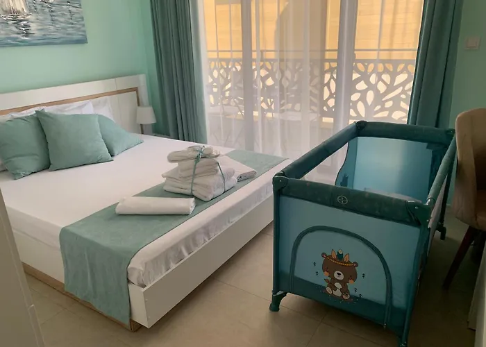 Sea Sunrise Апартамент *